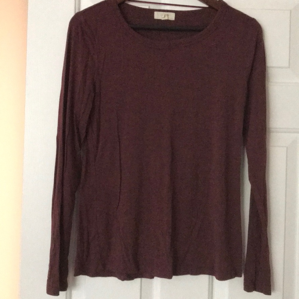 Long sleeve t shirt